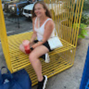 Meet your Posher, Ashley